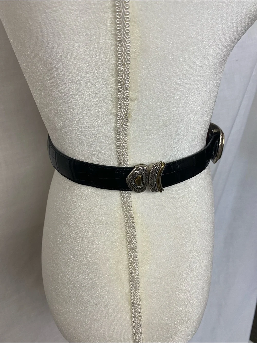 Croc-Effect Black Leather Belt with Ornate Gold Buckle